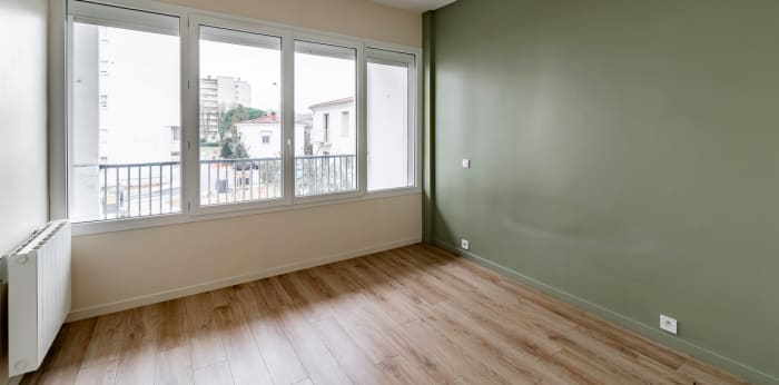 Image 8 sur 13 - Appartement  ·  Vente · Angouleme (16000) · 3 pièces · 91m²