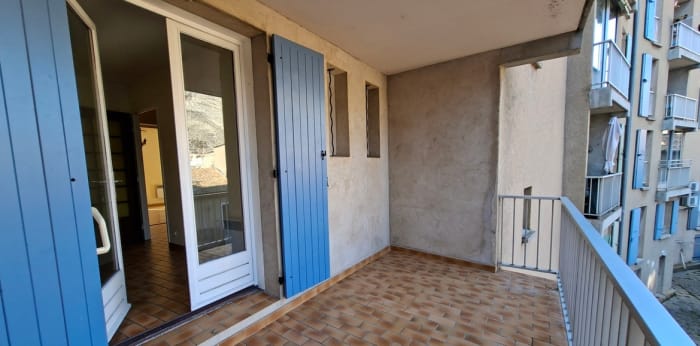 Image 2 sur 11 - Appartement  ·  Vente · Sisteron (04200) · 4 pièces · 78m²