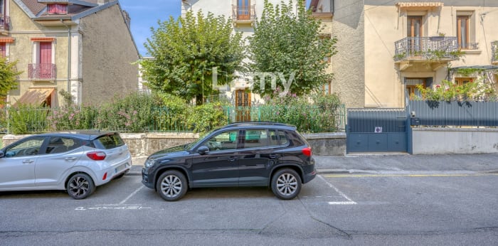 Image 11 sur 17 - Appartement  ·  Vente · Aix Les Bains (73100) · 1 pièce · 14m²