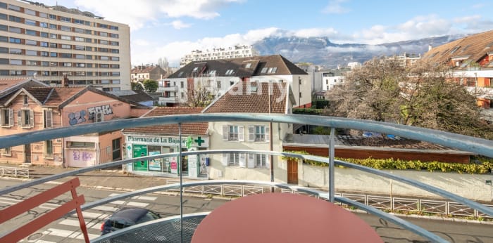Image 6 sur 8 - Appartement  ·  Vente · Grenoble (38100) · 1 pièce · 16m²