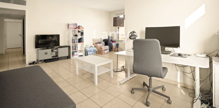 Image 3 sur 9 - Appartement  ·  Vente · Lyon (69008) · 3 pièces · 69m²