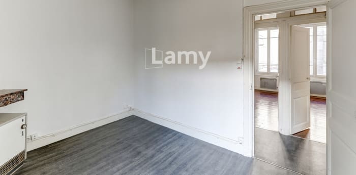 Image 5 sur 9 - Appartement  ·  Vente · Clermont Ferrand (63000) · 2 pièces · 48m²