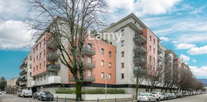 Image 1 sur 11 - Appartement  ·  Vente · Grenoble (38100) · 3 pièces · 66m²