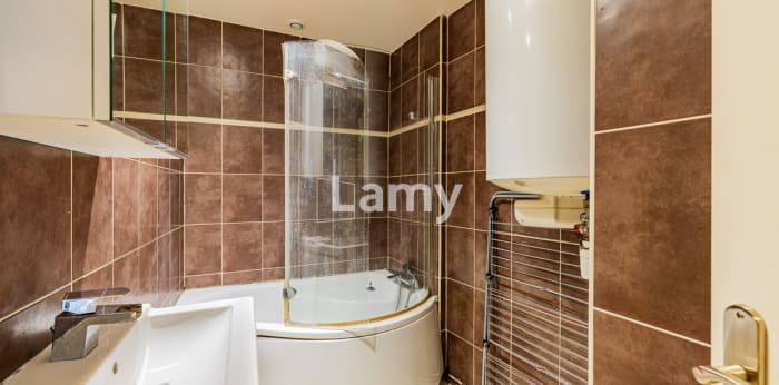 Image 7 sur 10 - Appartement  ·  Vente · Paris (75018) · 34m²