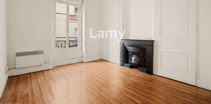 Image 1 sur 6 - Appartement  ·  Vente · Lyon (69006) · 2 pièces · 38m²
