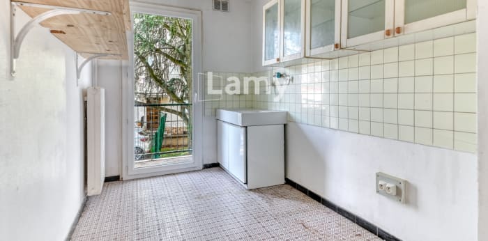 Image 2 sur 8 - Appartement  ·  Vente · Villeurbanne (69100) · 3 pièces · 54m²