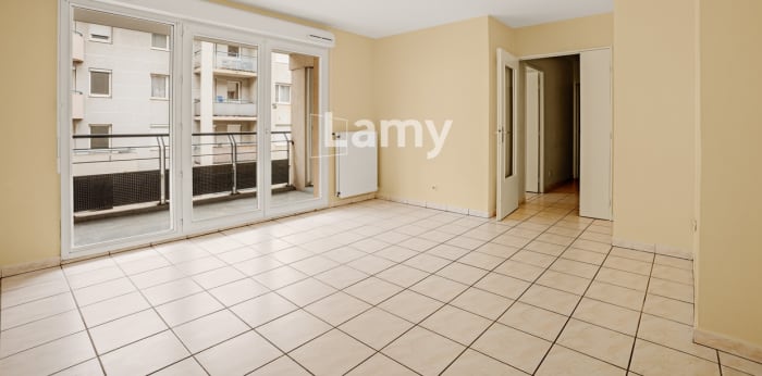 Image 2 sur 9 - Appartement  ·  Vente · Lyon (69008) · 3 pièces · 67m²