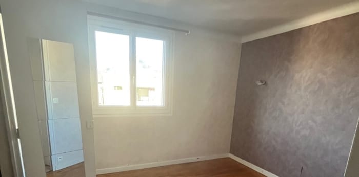 Image 7 sur 11 - Appartement  ·  Vente · Grenoble (38100) · 4 pièces · 64m²