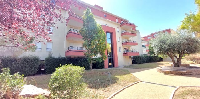 Image 2 sur 4 - Appartement  ·  Vente · Clermont L Herault (34800) · 3 pièces · 60m²