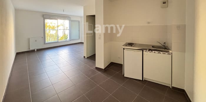 Image 1 sur 12 - Appartement  ·  Location · Dijon (21000) · 1 pièce · 34m²