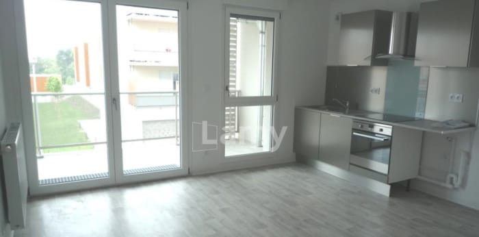 Image 1 sur 9 - Appartement  ·  Location · Vandoeuvre Les Nancy (54500) · 2 pièces · 44m²