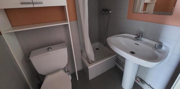 Image 4 sur 6 - Appartement  ·  Location · Pau (64000) · 1 pièce · 18m²