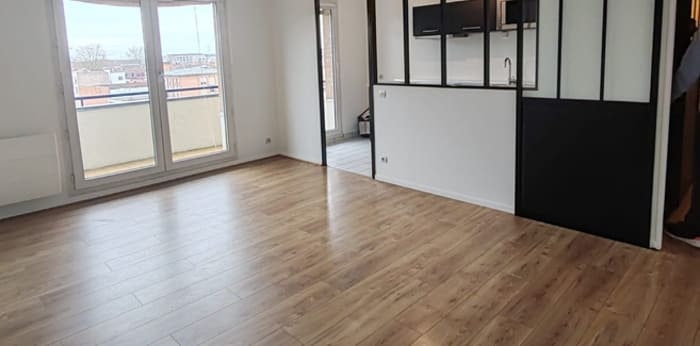Image 1 sur 8 - Appartement  ·  Location · Lille (59000) · 3 pièces · 61m²