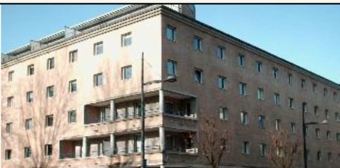 Image 2 sur 2 - Parking/box  ·  Location · Valenciennes (59300) · 11m²
