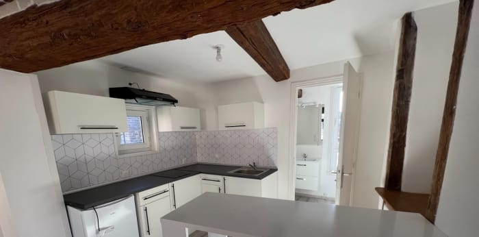 Image 10 sur 11 - Appartement  ·  Location · Le Quesnoy (59530) · 1 pièce · 30m²