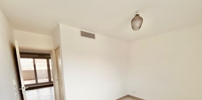 Image 11 sur 15 - Appartement  ·  Location · Aix En Provence (13090) · 2 pièces · 44m²
