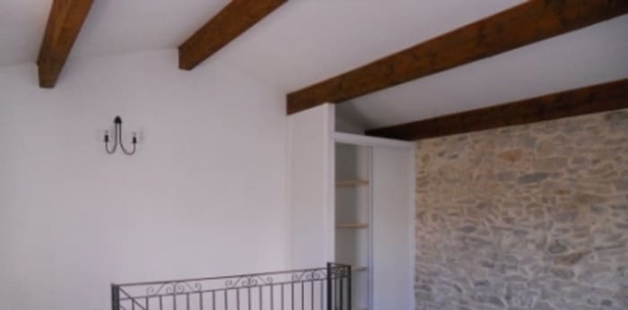 Image 9 sur 14 - Maison/villa  ·  Location · Chateauneuf Val St Donat (04200) · 3 pièces · 56m²