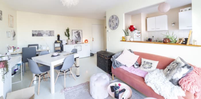 Image 2 sur 7 - Appartement  ·  Location · Besancon (25000) · 2 pièces · 46m²