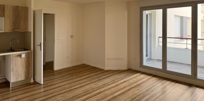 Image 6 sur 11 - Appartement  ·  Location · Montfermeil (93370) · 2 pièces · 46m²