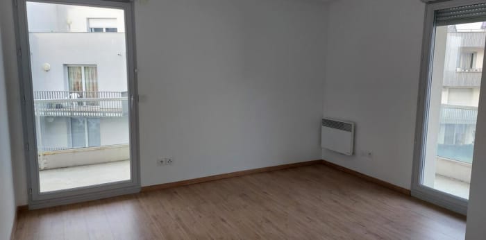 Image 5 sur 9 - Appartement  ·  Location · Reims (51100) · 2 pièces · 67m²
