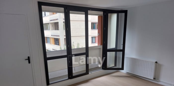 Image 1 sur 5 - Appartement  ·  Location · Poissy (78300) · 3 pièces · 56m²