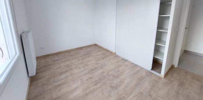 Image 8 sur 13 - Appartement  ·  Location · La Roche Sur Yon (85000) · 4 pièces · 82m²