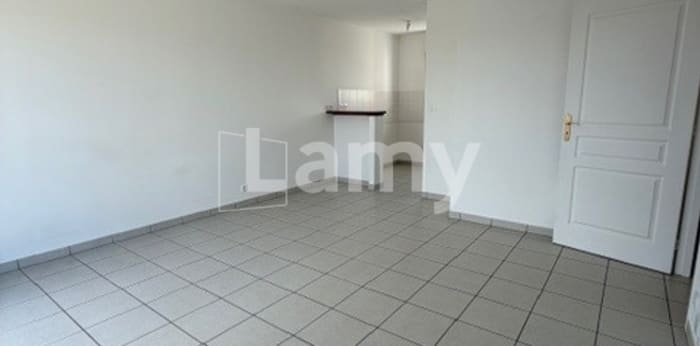Image 1 sur 8 - Appartement  ·  Location · Puilboreau (17138) · 2 pièces · 42m²
