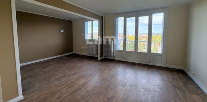 Image 2 sur 12 - Appartement  ·  Location · Besancon (25000) · 3 pièces · 56m²