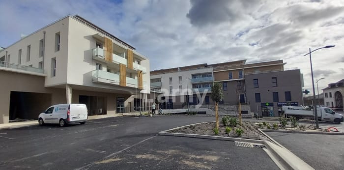 Image 1 sur 8 - Appartement  ·  Location · Deville Les Rouen (76250) · 3 pièces · 62m²