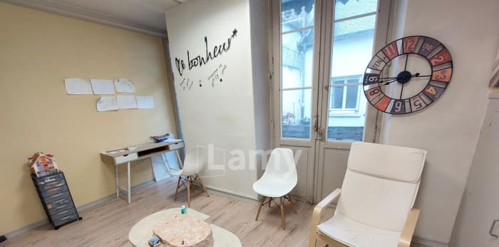 Image 2 sur 3 - Bureaux  ·  Location · Morlaas (64160) · 15m²