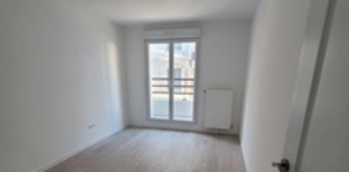 Image 1 sur 4 - Appartement  ·  Location · Drancy (93700) · 4 pièces · 95m²