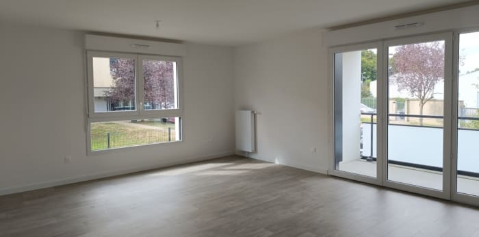 Image 2 sur 11 - Appartement  ·  Location · Notre Dame De Bondeville (76960) · 3 pièces · 68m²