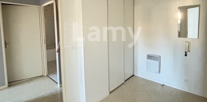 Image 5 sur 5 - Appartement  ·  Location · Angouleme (16000) · 2 pièces · 50m²