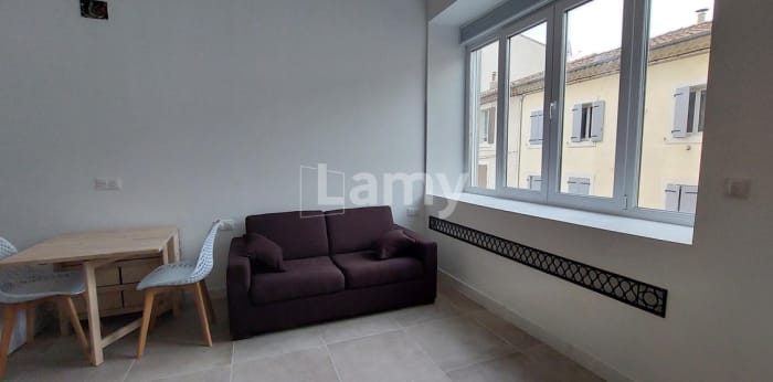 Image 3 sur 7 - Appartement  ·  Location · Ales (30100) · 1 pièce · 23m²