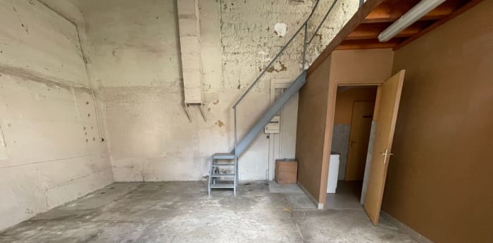 Image 1 sur 9 - Bureaux  ·  Location · Villefranche Sur Saone (69400) · 73m²