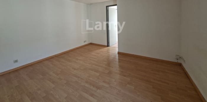Image 4 sur 8 - Appartement  ·  Location · Reims (51100) · 2 pièces · 31m²