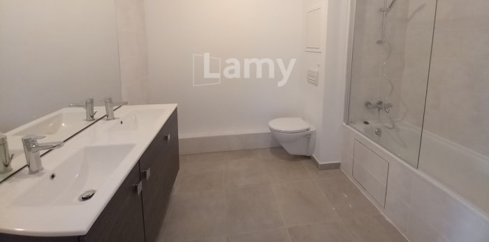 Image 6 sur 9 - Appartement  ·  Location · Marseille (13010) · 2 pièces · 44m²