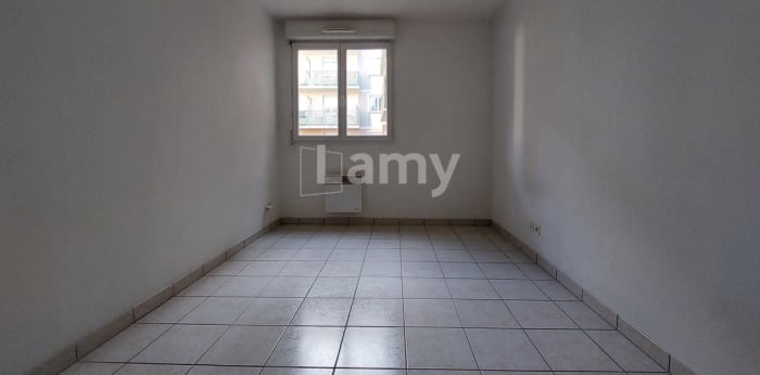 Image 7 sur 9 - Appartement  ·  Location · Limoges (87000) · 2 pièces · 36m²