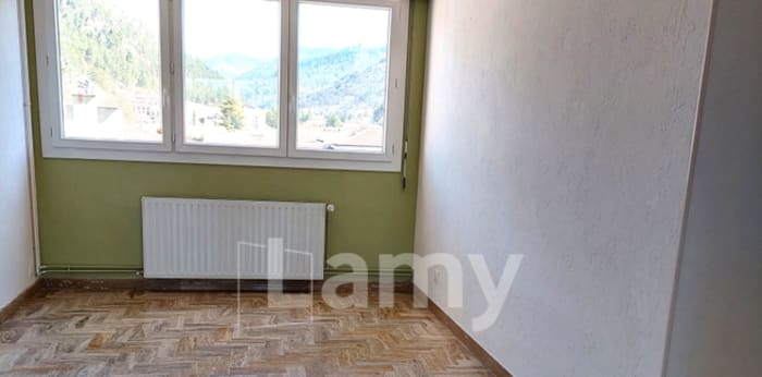 Image 4 sur 15 - Appartement  ·  Location · Digne Les Bains (04000) · 3 pièces · 94m²