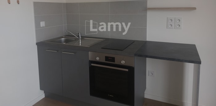 Image 3 sur 7 - Appartement  ·  Location · Epernon (28230) · 2 pièces · 41m²