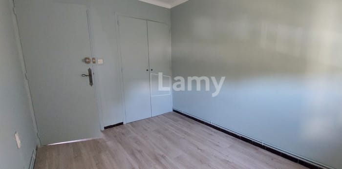 Image 11 sur 11 - Appartement  ·  Location · Ales (30100) · 3 pièces · 66m²