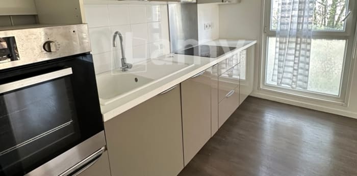 Image 4 sur 9 - Appartement  ·  Location · Aulnay Sous Bois (93600) · 3 pièces · 59m²