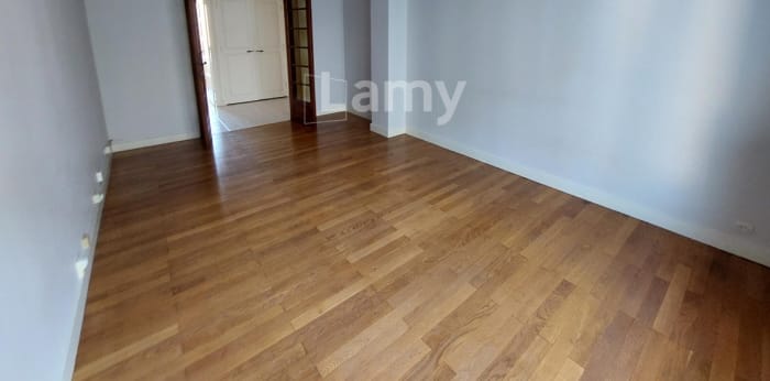 Image 4 sur 11 - Appartement  ·  Location · Grenoble (38100) · 3 pièces · 71m²