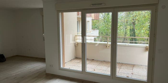 Image 1 sur 7 - Appartement  ·  Location · Amiens (80000) · 3 pièces · 70m²