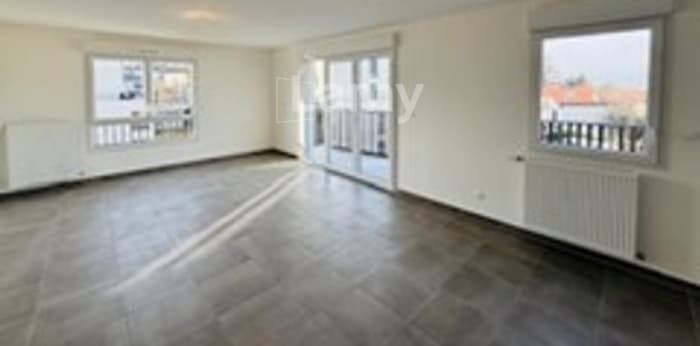 Image 1 sur 5 - Appartement  ·  Location · Thonon Les Bains (74200) · 3 pièces · 61m²