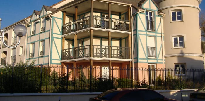 Image 1 sur 7 - Appartement  ·  Location · St Gratien (95210) · 1 pièce · 27m²