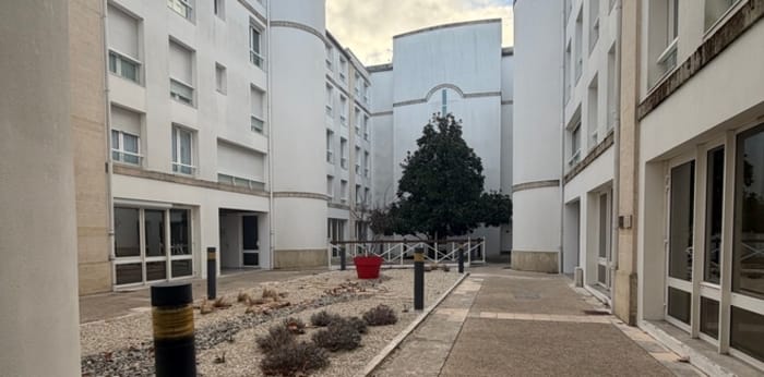 Image 5 sur 5 - Appartement  ·  Location · La Rochelle (17000) · 2 pièces · 39m²