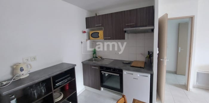 Image 4 sur 10 - Appartement  ·  Location · St Saulve (59880) · 2 pièces · 43m²