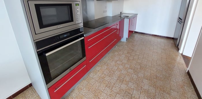 Image 6 sur 9 - Appartement  ·  Location · Marseille (13005) · 3 pièces · 87m²