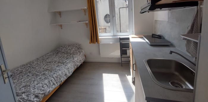 Image 6 sur 10 - Appartement  ·  Location · Valenciennes (59300) · 1 pièce · 10m²